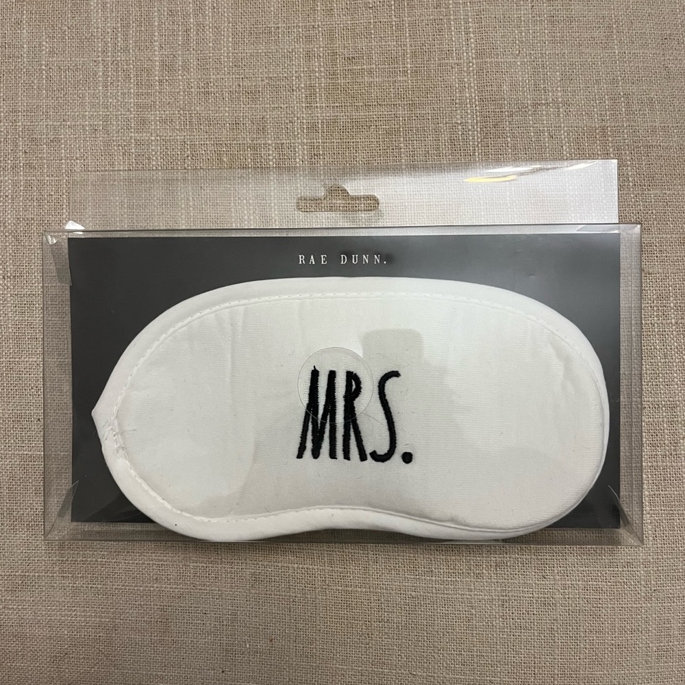 NWT Rae Dunn “Mrs.” Eye Mask - White & Black